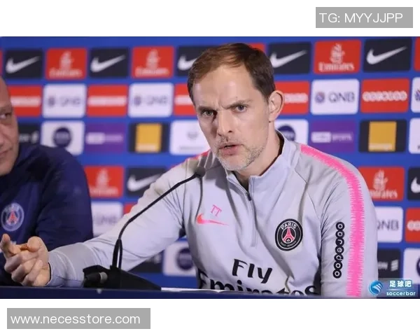 胖子足球星逆袭赛场展现惊人天赋引发球迷热议